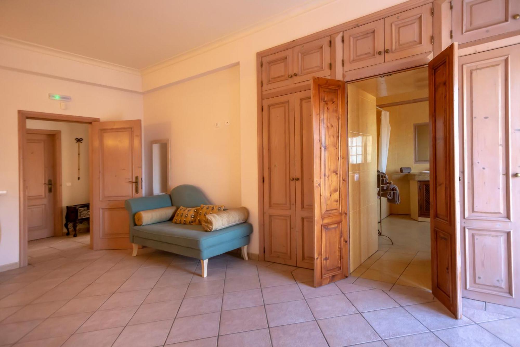 Al Meida Guesthouse Албуфейра Екстериор снимка