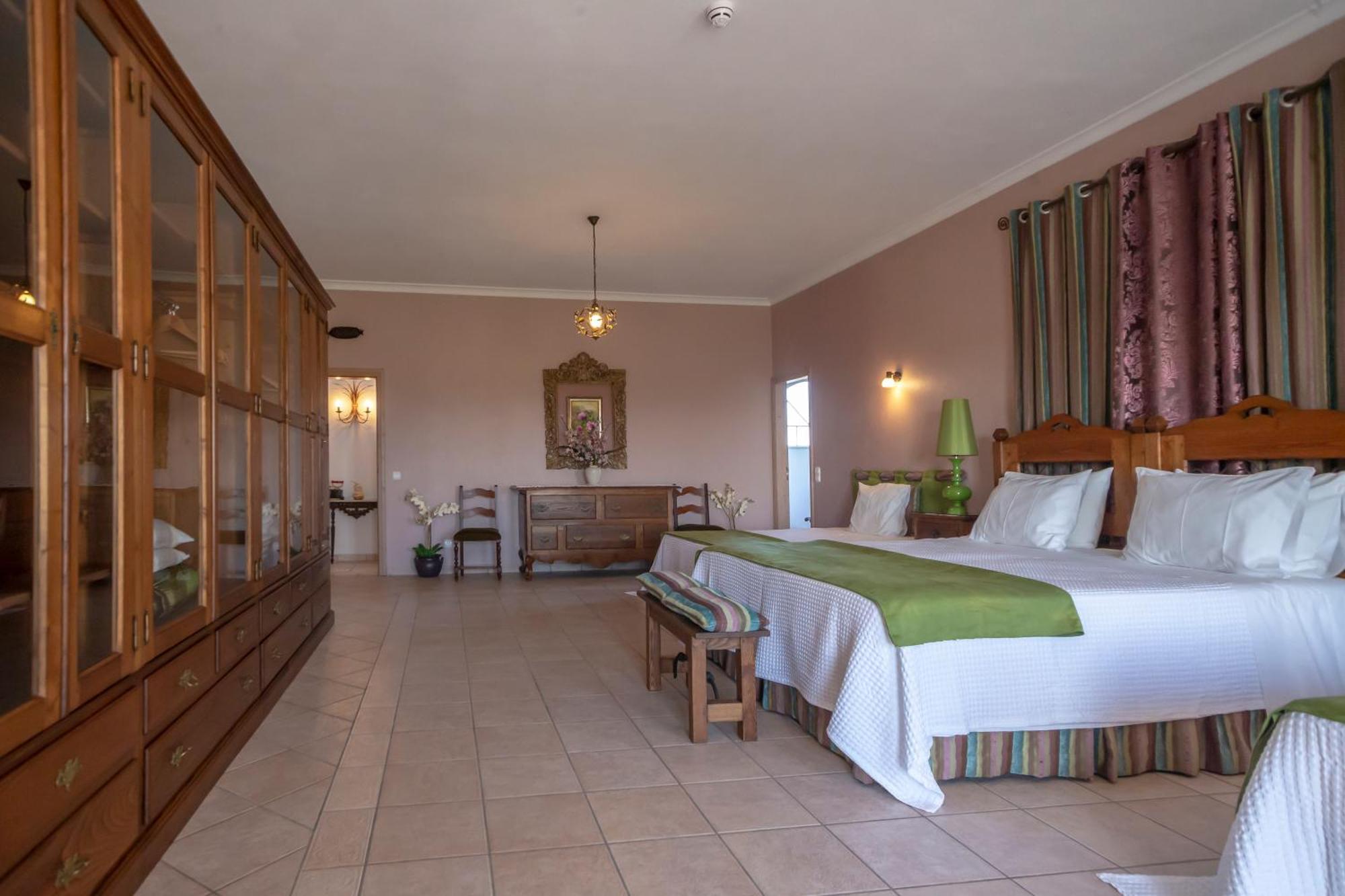 Al Meida Guesthouse Албуфейра Екстериор снимка